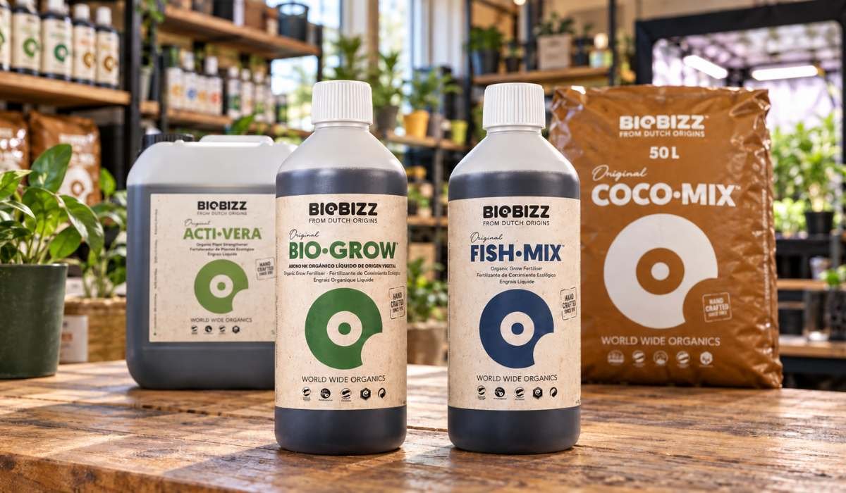 BioBizz Bio Grow und Fish Mix Flaschen mit Acti Vera Kanister und Coco Mix Sack